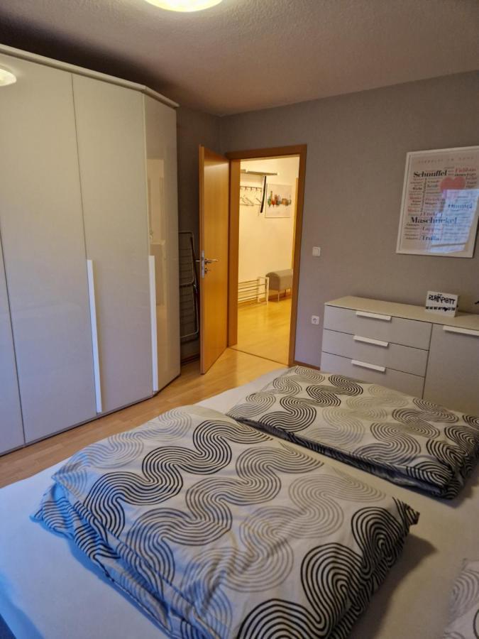 Ruhrpottbude - Private Ferienwohnung Im Herzen Des Ruhrgebiets 보훔 외부 사진