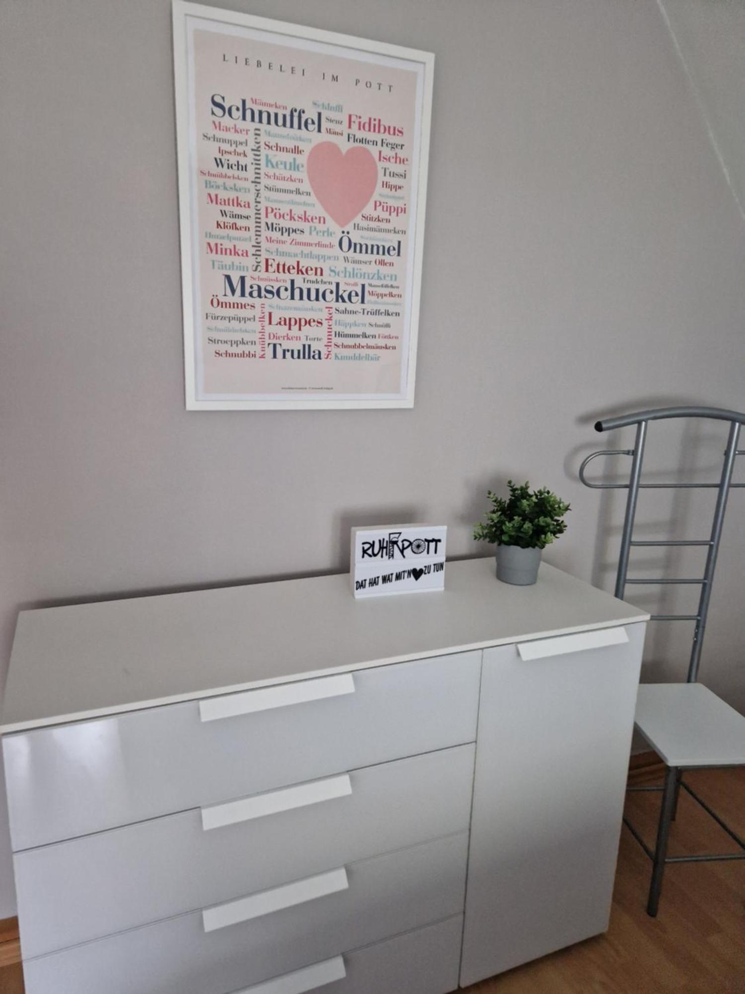 Ruhrpottbude - Private Ferienwohnung Im Herzen Des Ruhrgebiets 보훔 외부 사진